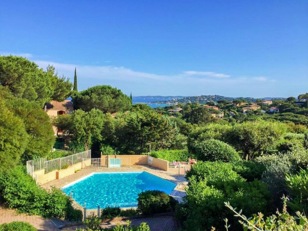 Apartamento Studio Bord de Mer Terrasse Vue Mer Piscine Sainte-Maxime Exterior foto